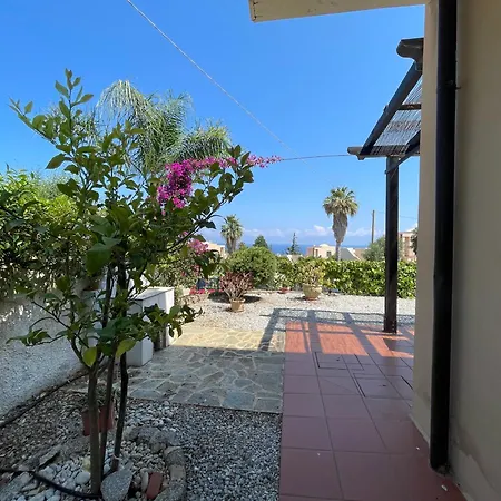 Family House Daire *