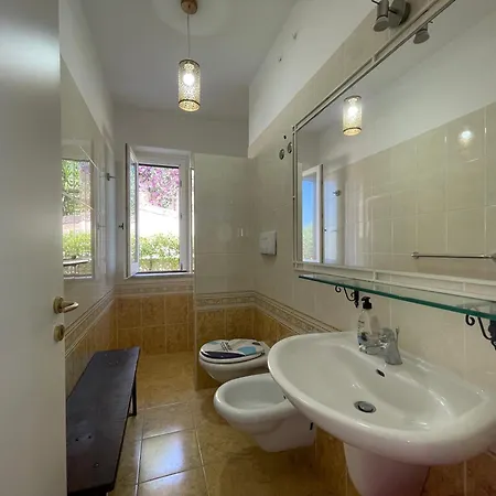 Family House Sant'Irene-Torre Vecchia