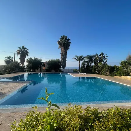 Family House * Sant'Irene-Torre Vecchia